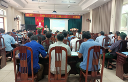 Thái Bình: hội nghị tập huấn kiến thức bảo đảm an toàn thực phẩm cho người kinh doanh cơm cỗ lưu động trên địa bàn huyện kiến xương